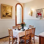 Palazzino Veneziano - Charme In The Serenissima 아파트