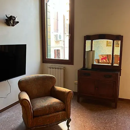 Palazzino Veneziano - Charme In The Serenissima Venice