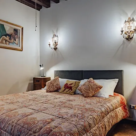 Palazzino Veneziano - Charme In The Serenissima Lejlighed Venedig