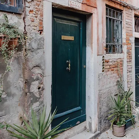 Palazzino Veneziano - Charme In The Serenissima Lejlighed